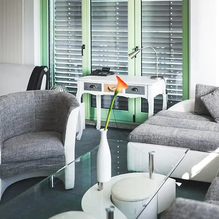 The Business Loft Hotel *