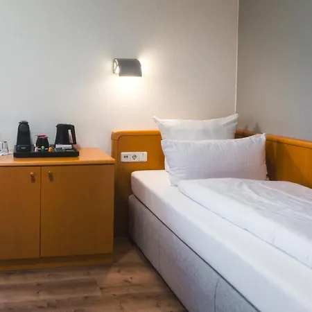 The Business Loft Hotel *